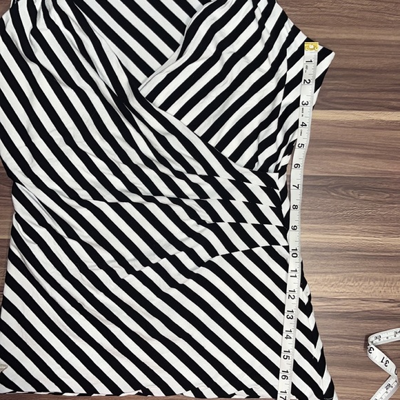 White House, Black market, black and white striped ruched tank top - Picture 7 of 15